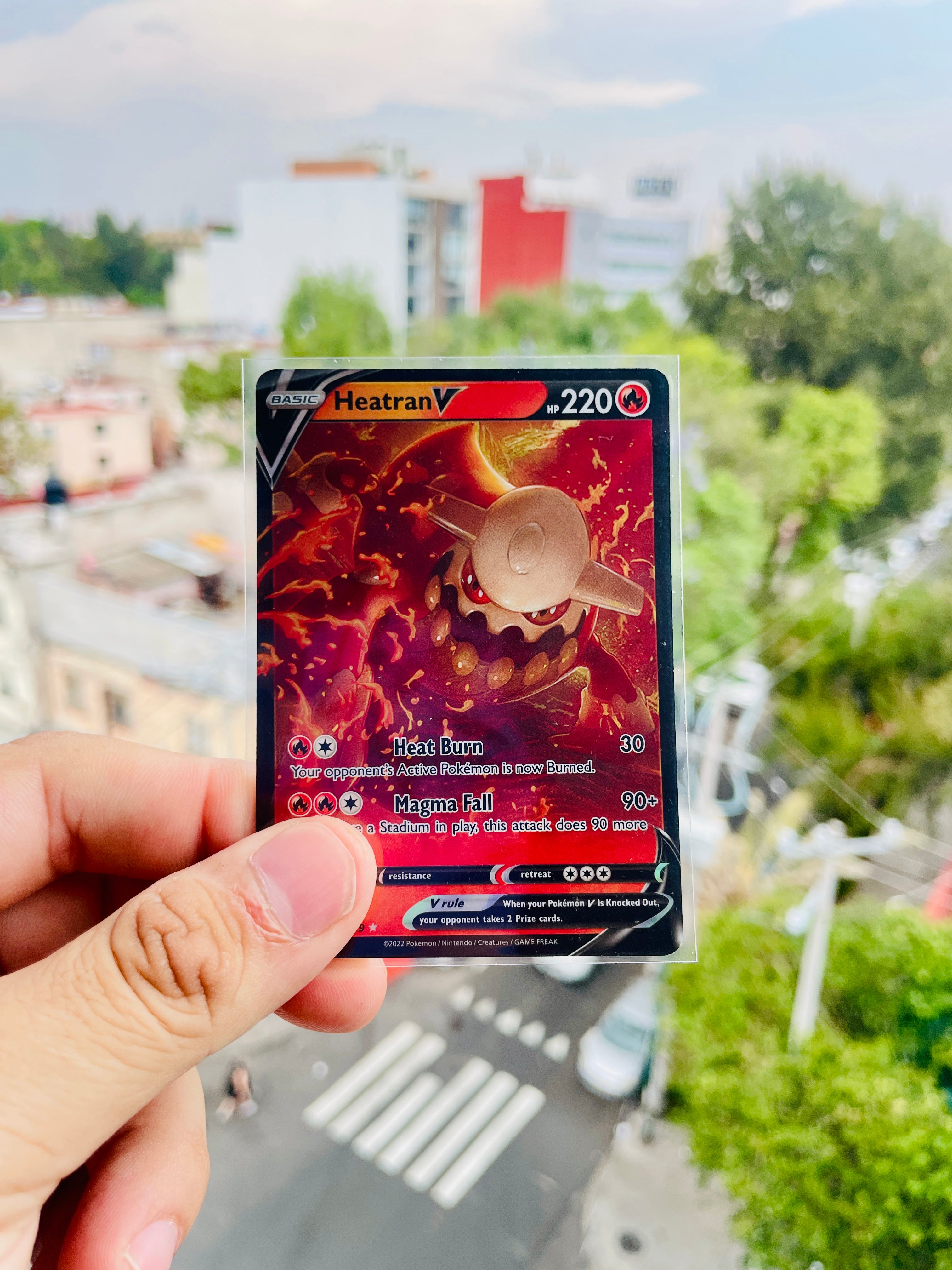 Heatran V | 025/189 | Astral Radiance | Carta Pokémon TCG | Inglés